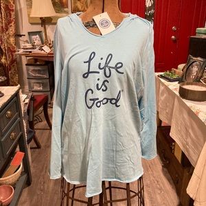 NWT Life is Good long sleeve with hood. XL